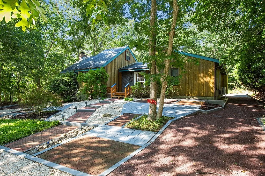 Sag Harbor Village Year Round Rental — Photo 1
