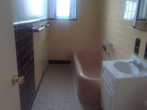3rd image of 2150 Bedford Ave APT D3n