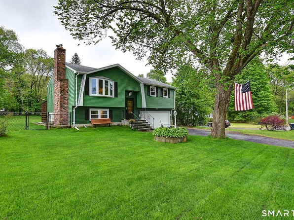 9 Green Drive, Plymouth, CT 06786