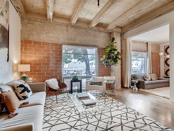2nd image of 1115 S Alamo #2203