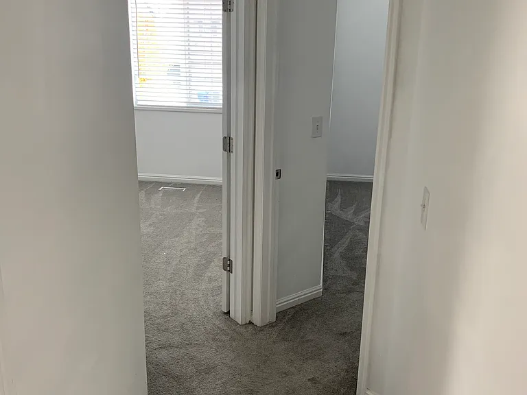 1034 N 740 W — Photo 6
