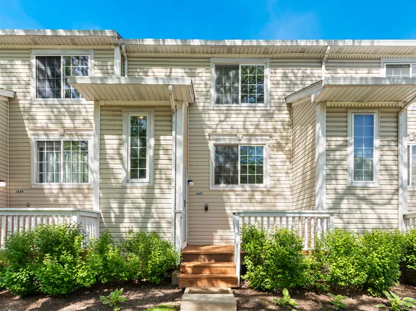 1627 Liberty St #1627, Hanover Park, IL 60133