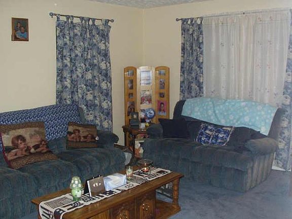 2nd image of 4458 Connaught West Dr