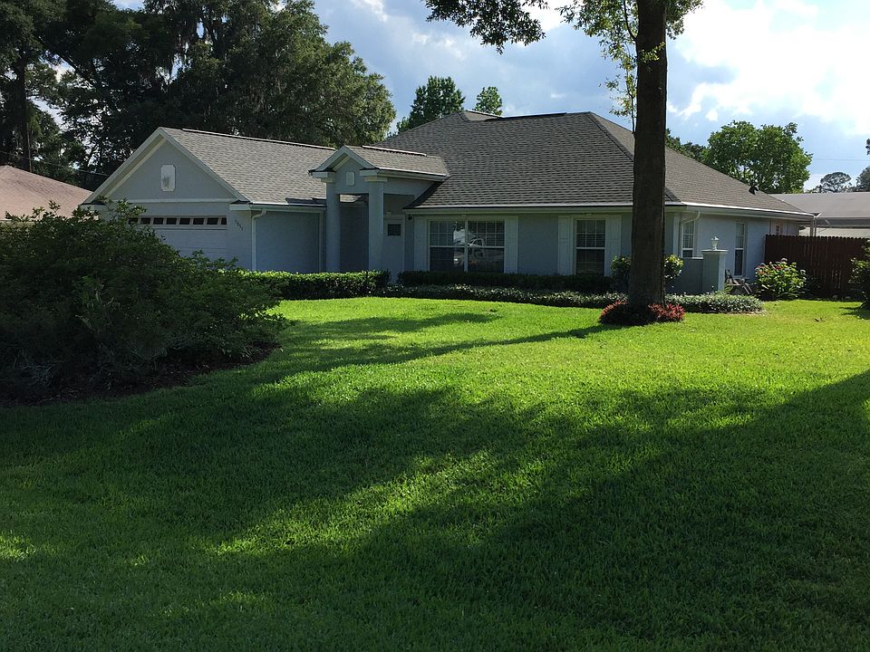 1st image of 5850 NE 6th Ct