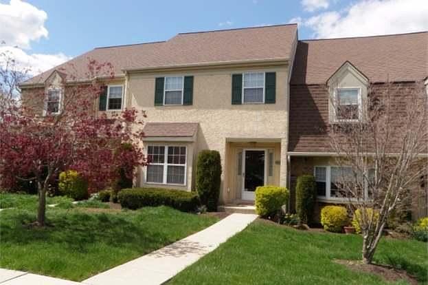 1st image of 121 Westridge Pl S