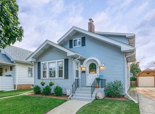 1320 Cleveland Ave, Racine, WI 53405