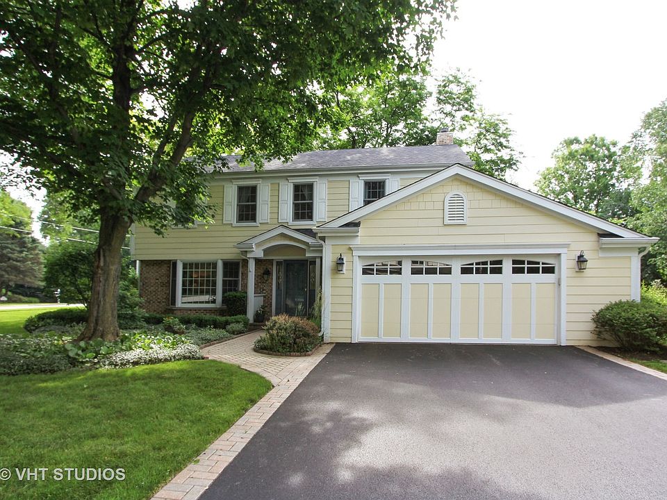 1st image of 738 Hillcrest Dr