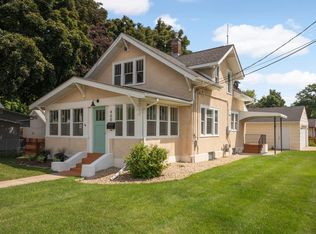 400 1st Ave NE, Osseo, MN 55369