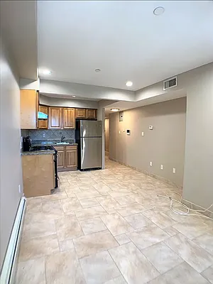 Rented by NY Space Finders Inc. | media 11