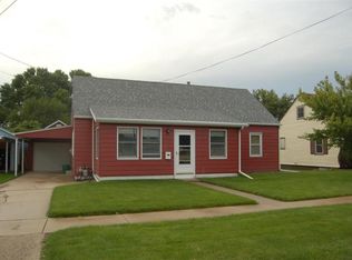 420 E Hitt St, Mount Morris, IL 61054