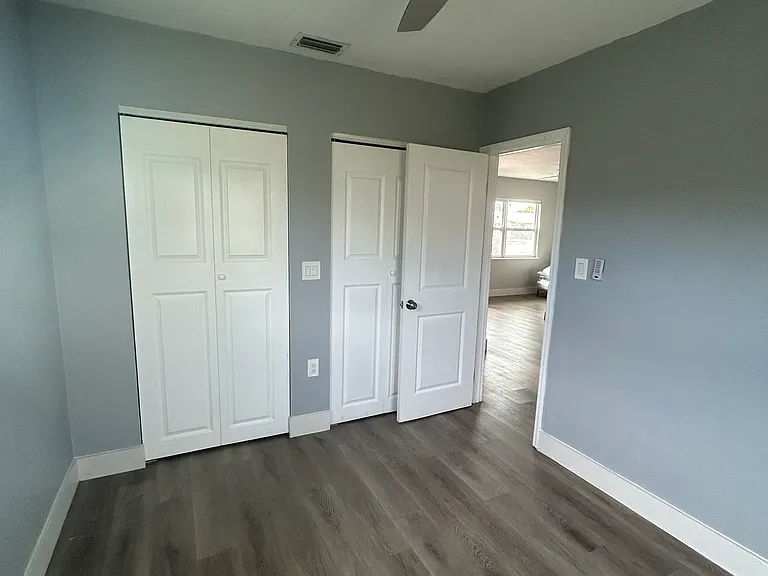 240 Colonia Ln E #240 — Photo 8