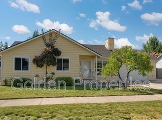 1178 W Tanager Ave, Hayden Lake, ID 83835