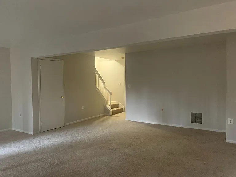 19117 Grotto Ln — Photo 28