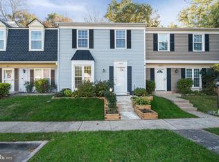 14855 Lynhodge Ct, Centreville, VA 20120