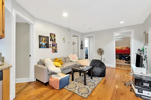 22 Fisher Ave #1 Photo 1