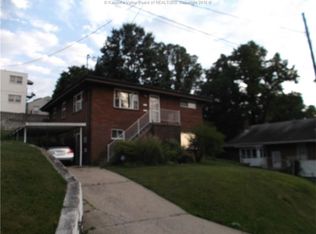 306 Elm St, South Charleston, WV 25303