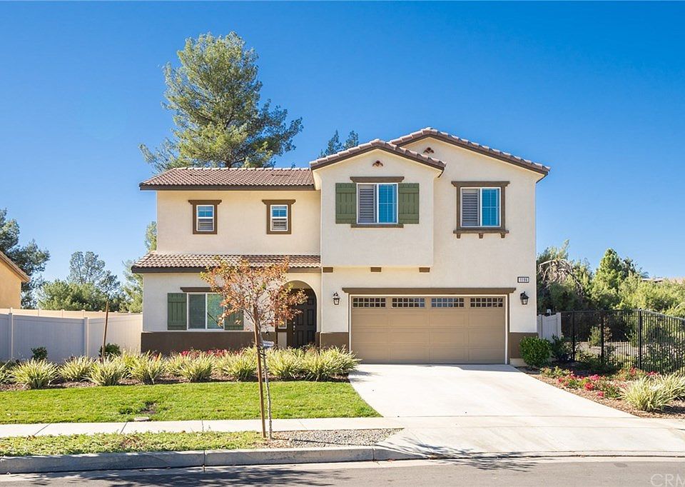 1st image of 1196 Pinehurst Dr