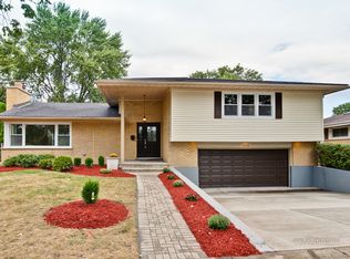 828 East Ave, Park Ridge, IL 60068