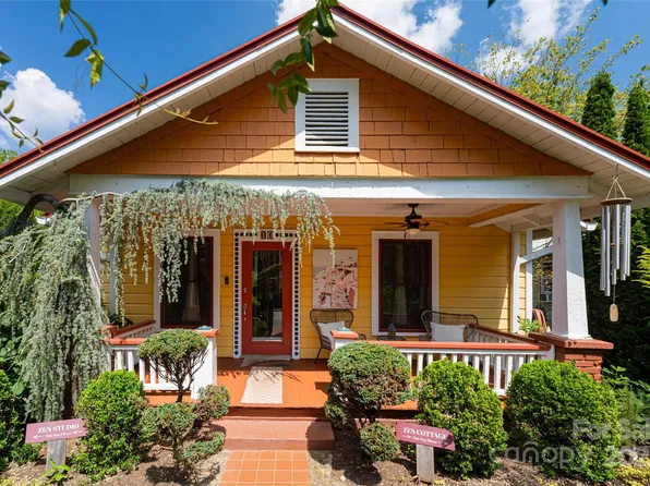 61 Elizabeth Pl, Asheville, NC 28801