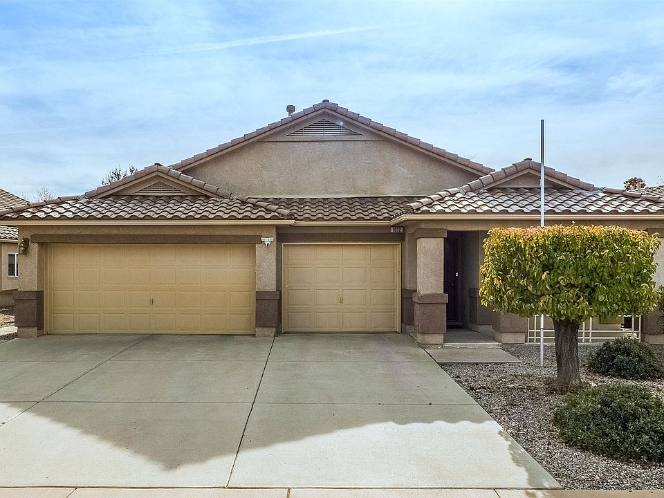 1st image of 1012 Diamondback Dr NE