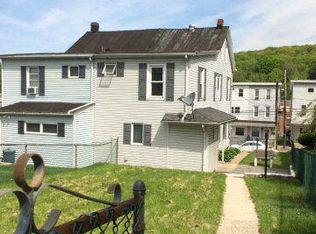 17 Center Ave, Schuylkill Haven, PA 17972