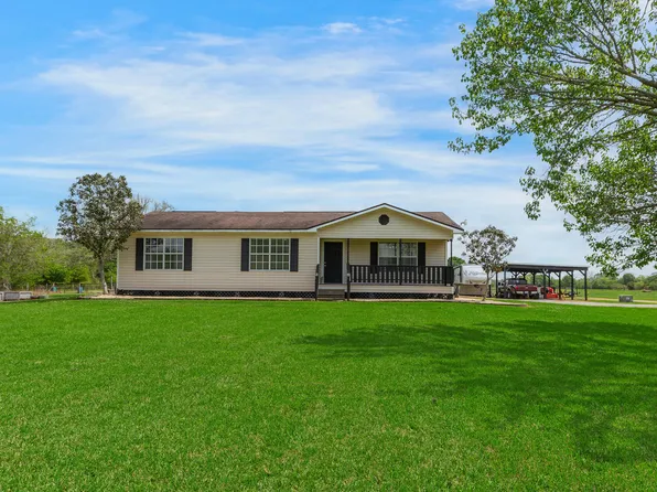 5117 Claude Viator Rd, New Iberia, LA 70560