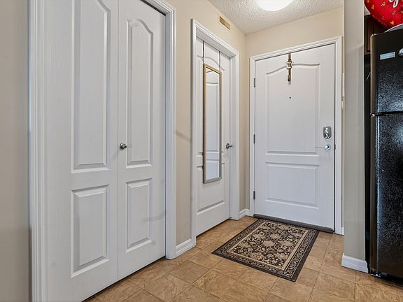 3rd image of 271 Charlotte Way #419
