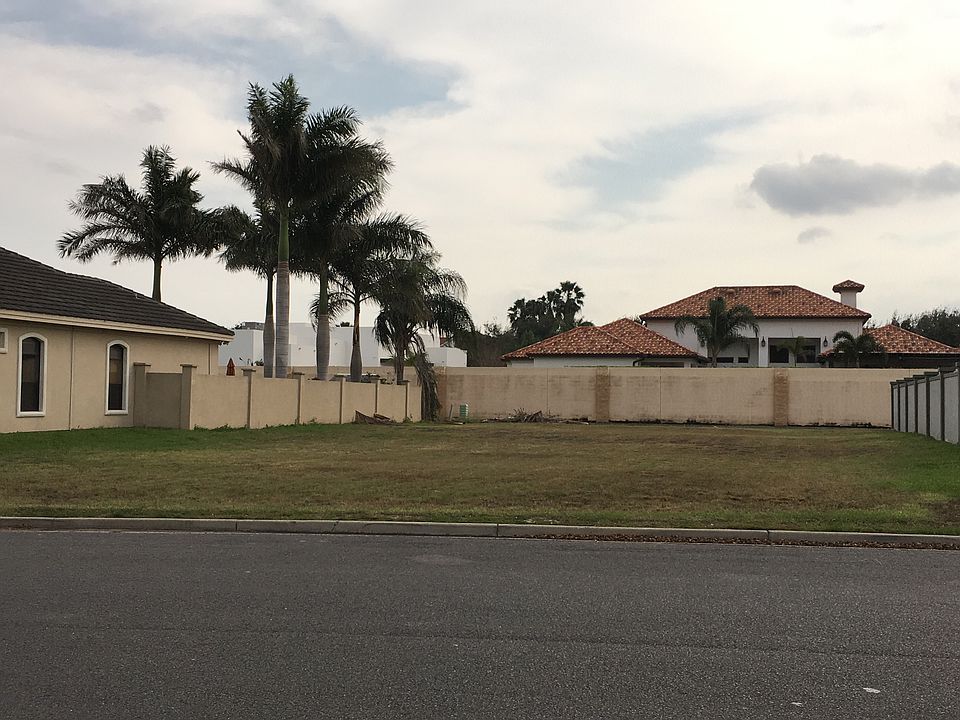 1st image of 816 E Balboa Ave