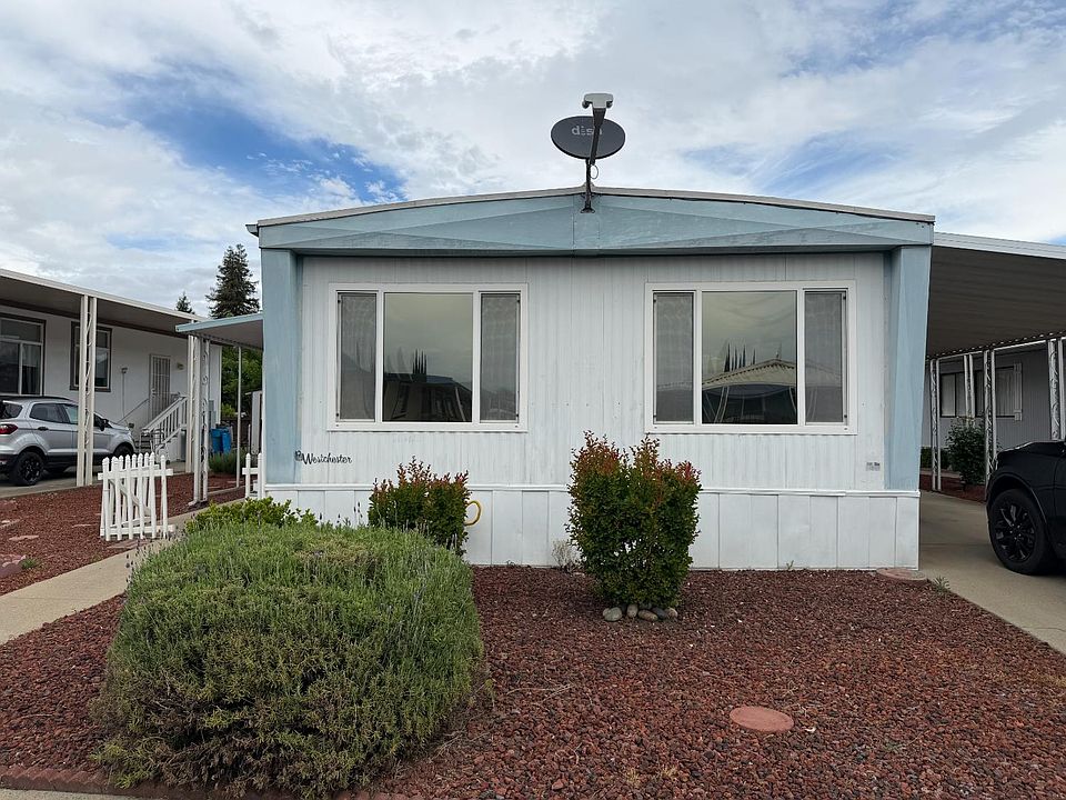 1st image of 131 El Verano Way