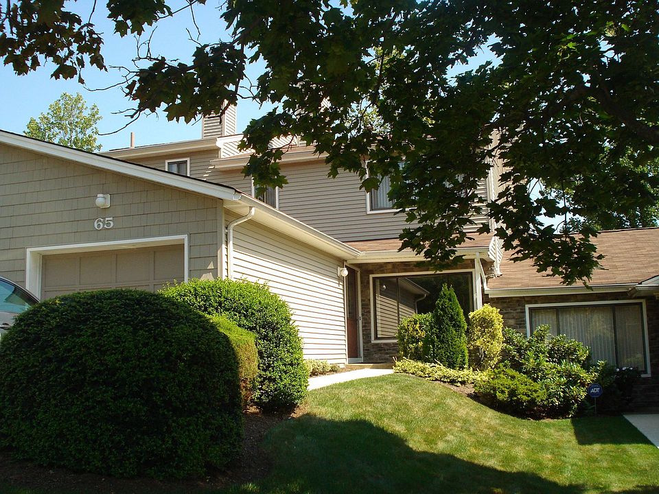 2nd image of 65 Glenview Dr