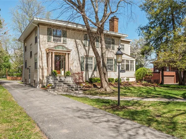 11 Signal Hill Blvd, Belleville, IL 62223