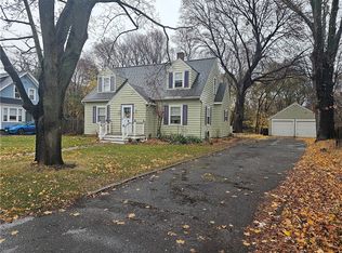 456 Ridge Rd, Webster, NY 14580