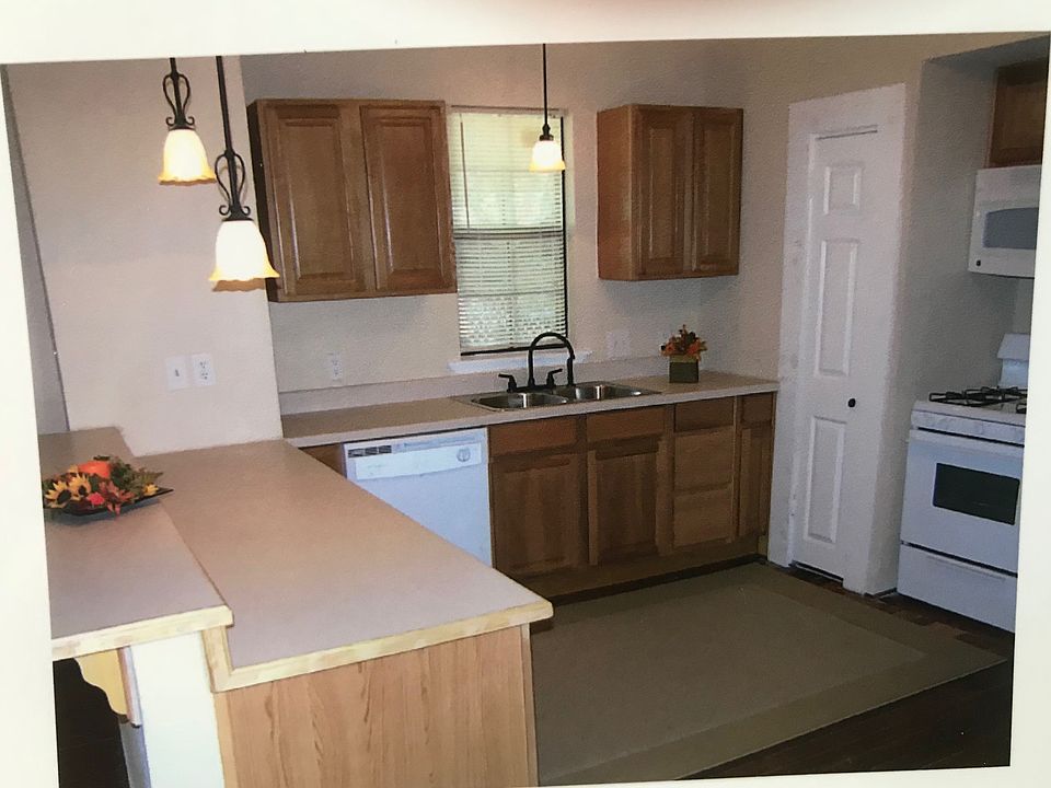 1020 S Oak Cliff Blvd, Dallas, TX 75208 Zillow