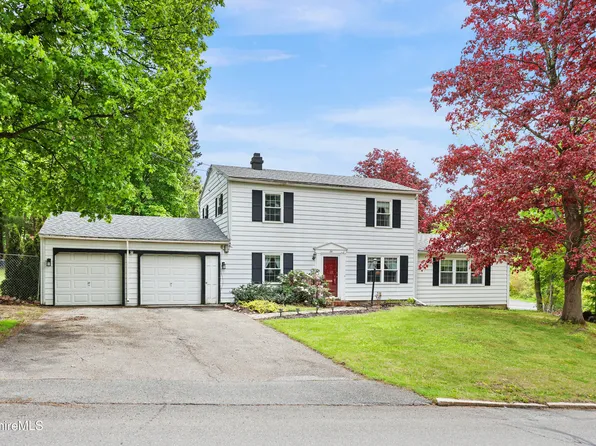 130 Franklin St, North Adams, MA 01247