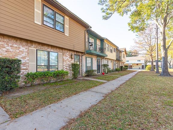 2nd image of 3860 Laura Leigh Ln