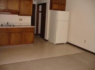 10 Reservoir Mnr APT 6F, Seymour, CT 06483