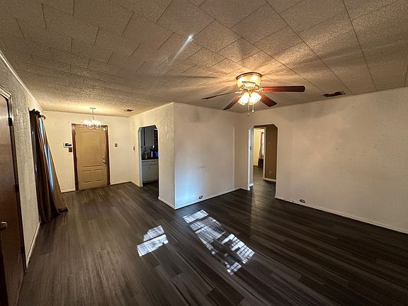 2nd image of 5327 Kent Ave