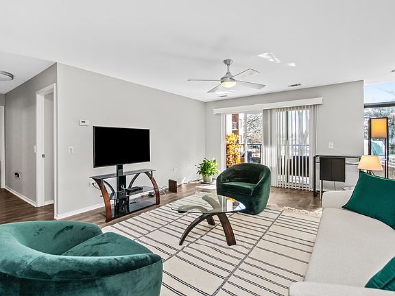 5th image of 2150 Bouterse St APT 205