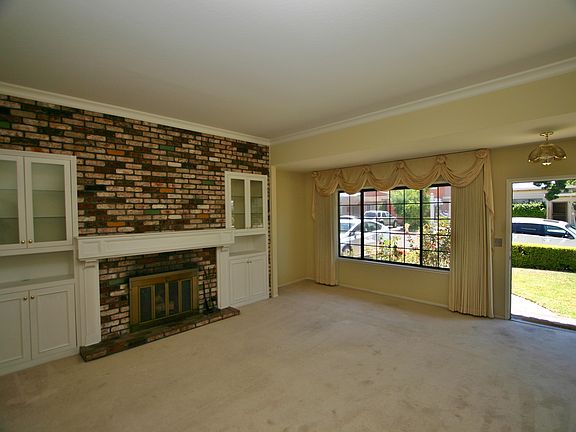 2nd image of 817 Kathryne Ave