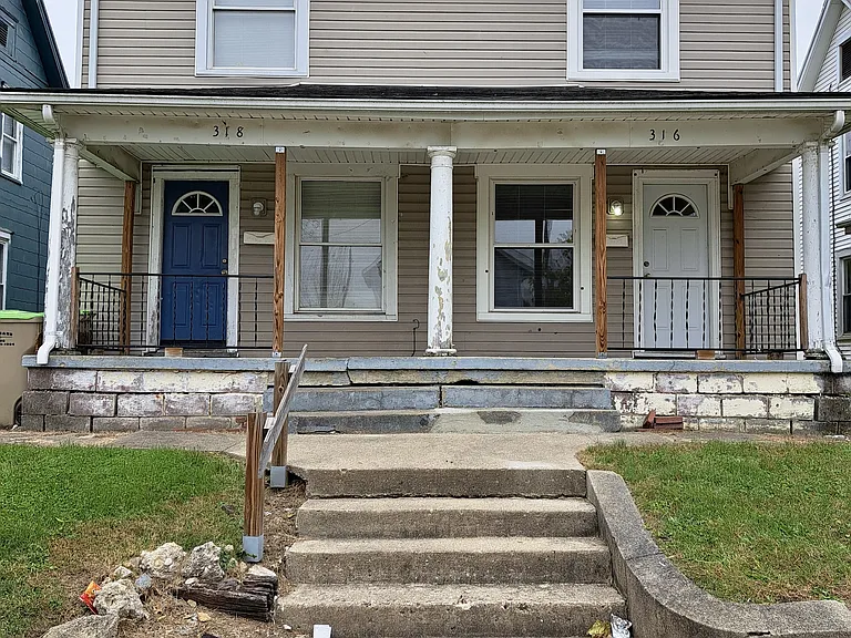 316 N Jackson St — Photo 13
