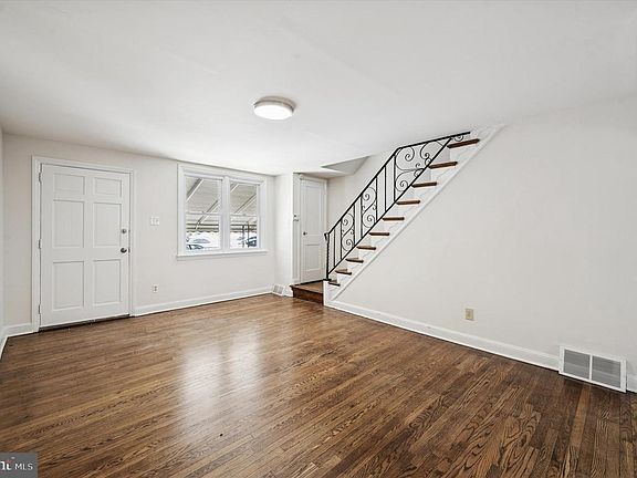 5th image of 225 N Bishop Ave
