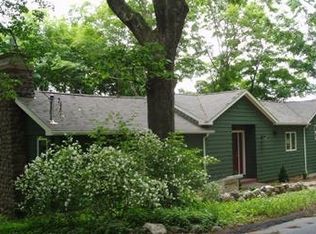 348 Sperry Rd, Bethany, CT 06524