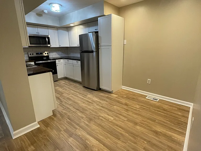 2241 Meadowsage Ct — Photo 15