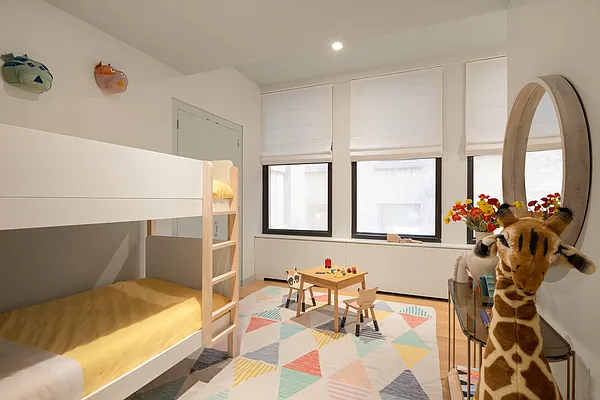 Sold by Corcoran | media 14