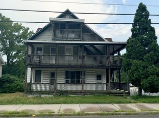 406 Valley St, Willimantic, CT 06226