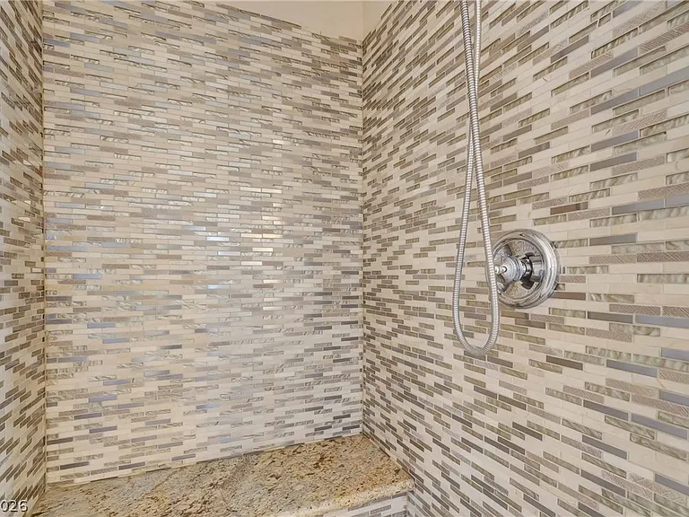 1417 Via Savona Dr — Photo 25