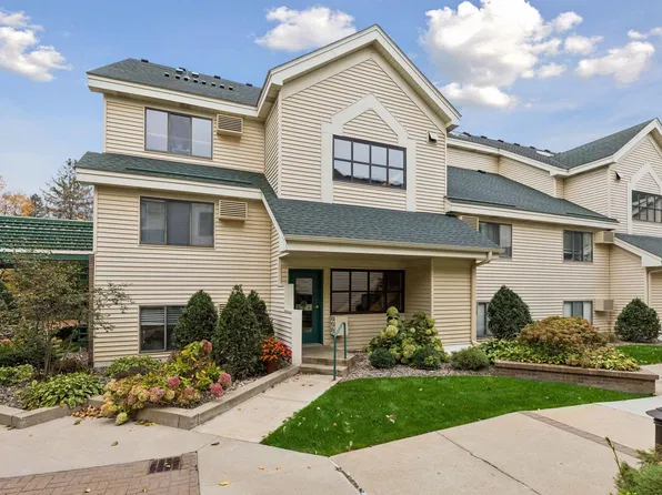 7610 York Ave S APT 3109, Edina, MN 55435