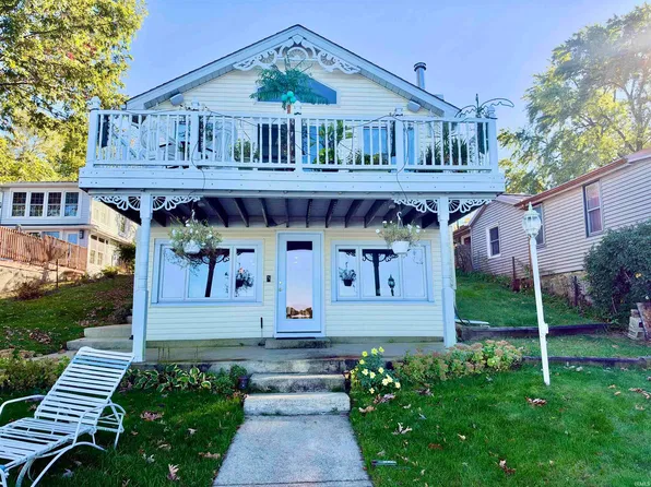 11506 E South St, Walkerton, IN 46574