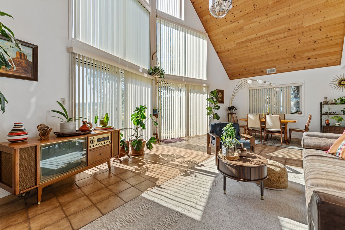 next background image