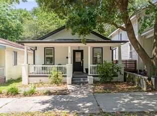608 S 4th St, Wilmington, NC 28401